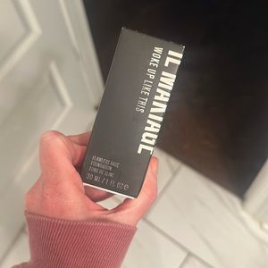 Il Makiage Woke up like this foundation in 035–brand new in box